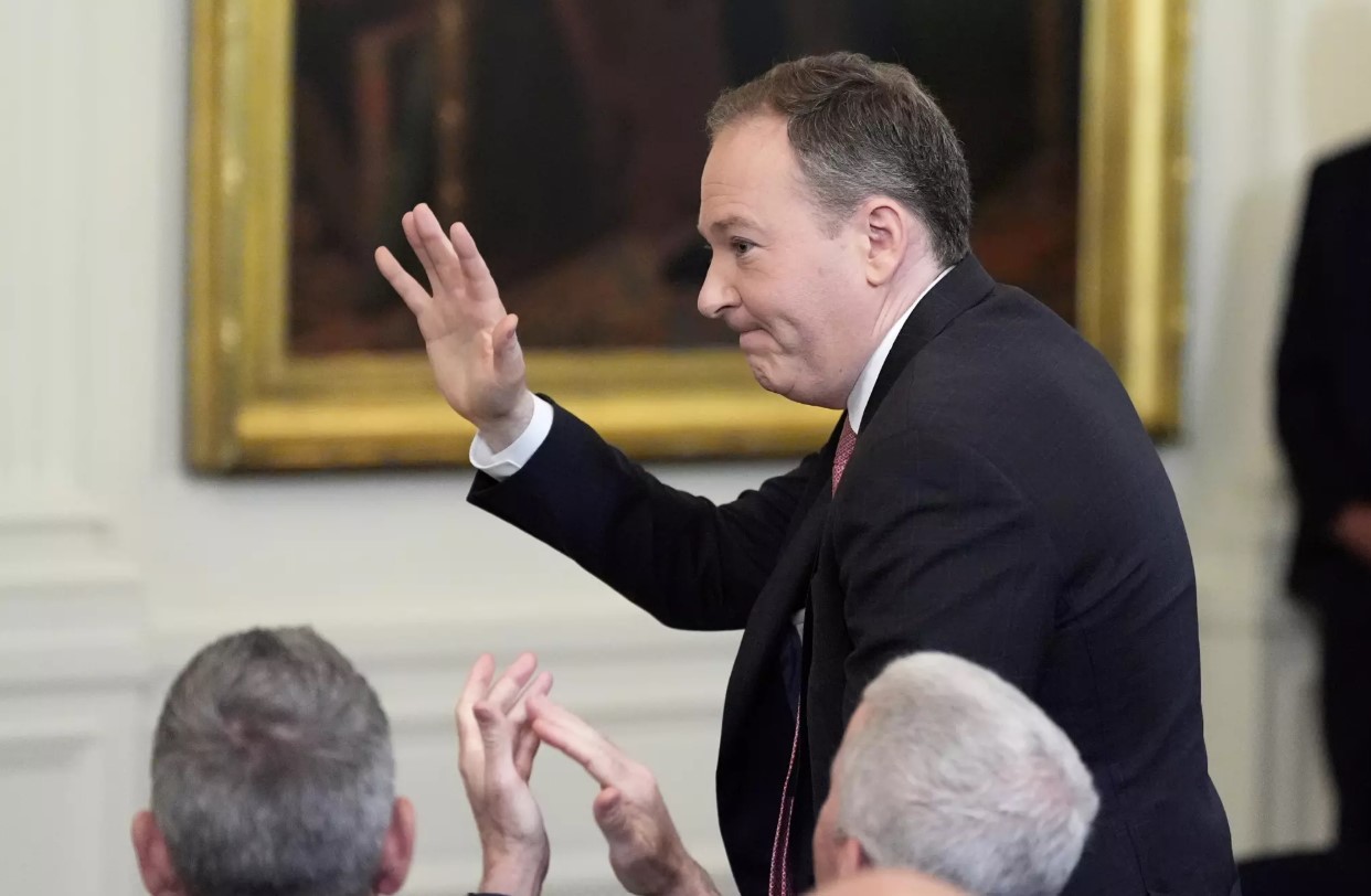 EPA Administrator Lee Zeldin standing and waving