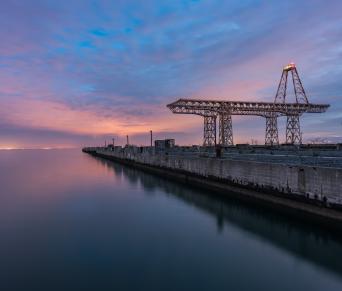 SF Naval shipyard crane